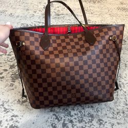Louis Vuitton Neverfull MM Damier Ebene with Cherry Red for Sale in  Nichols, NY - OfferUp