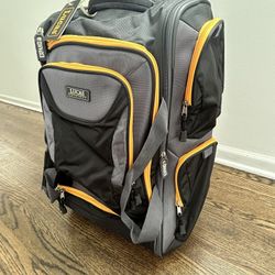 Lucas Roller Carry-On Luggage