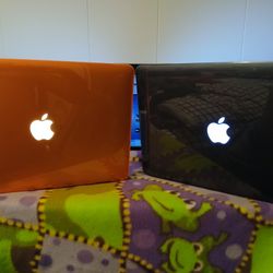 Two Apple Laptops One Apple Tablets 15.8.inches Andtwo Smart Tv.