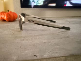 Holbrook Metal Oakley sunglasses