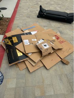 About 20 moving boxes