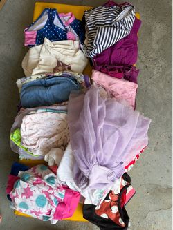 Different clothes for girl 4-5 years