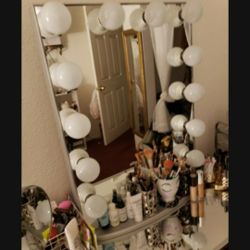 Vanity Light Mirror