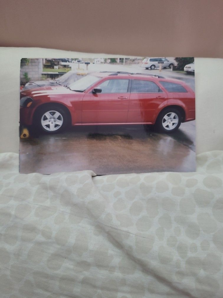 2005 Dodge Magnum