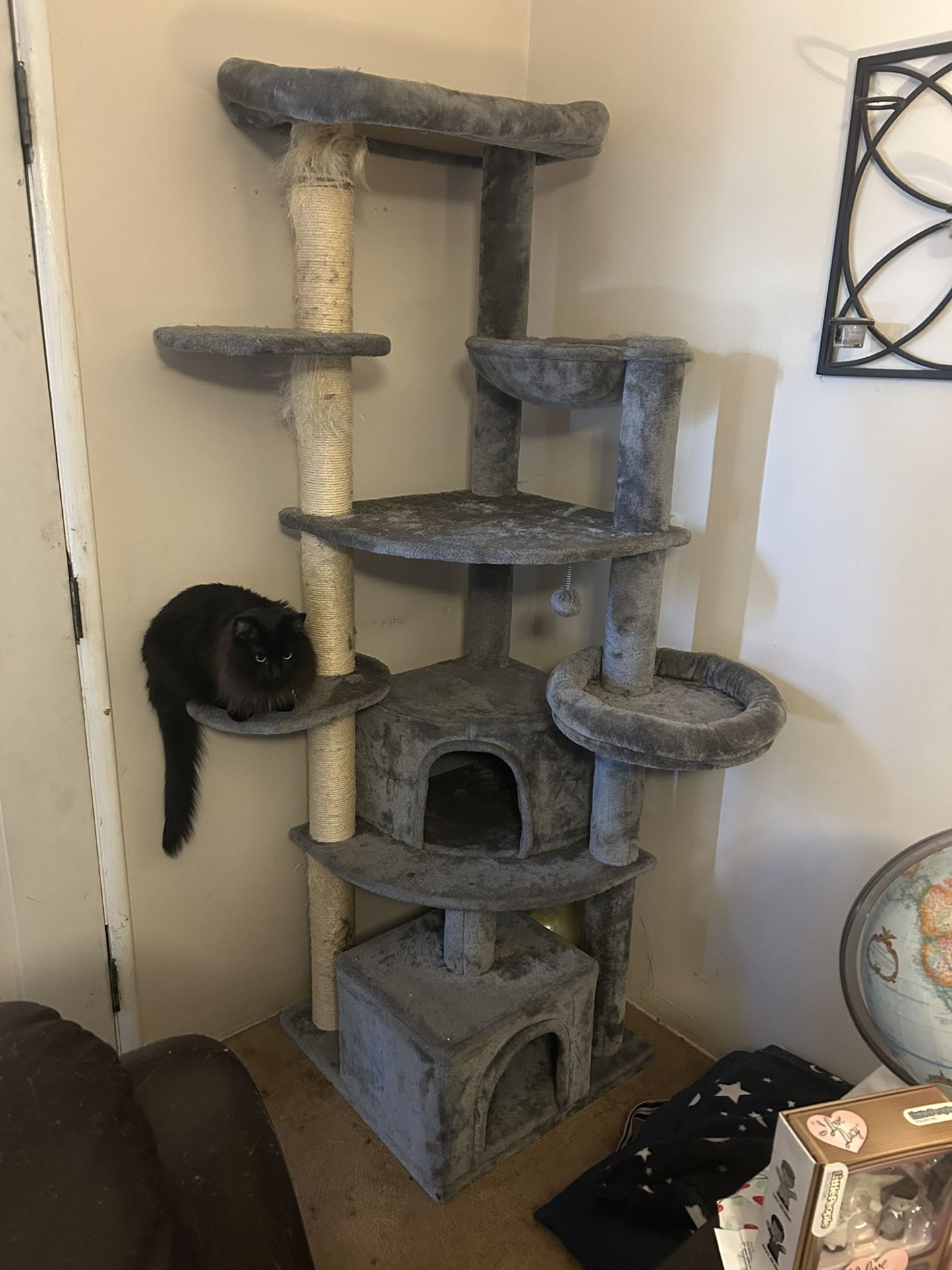 Large cat tree