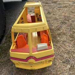 Vintage 1976 Barbie Barbie Star Traveler RV Camper