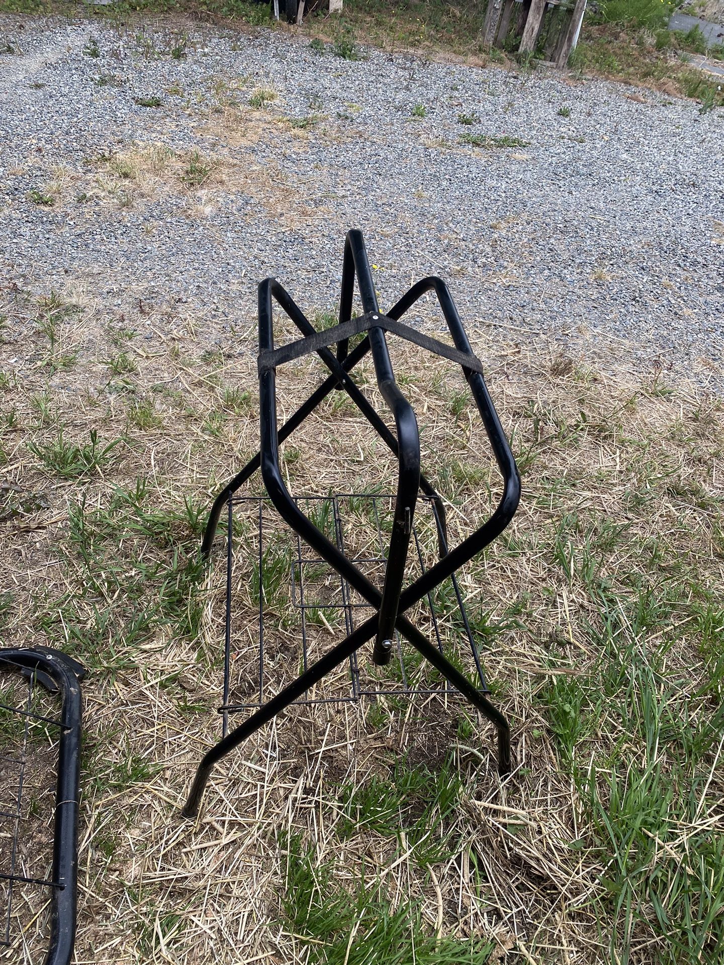 Saddle Rack