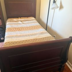 Twin Bed 