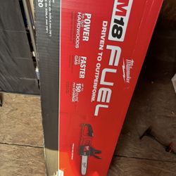 Milwaukee M18 Chainsaw 2727-20 Brand New $250 OBO
