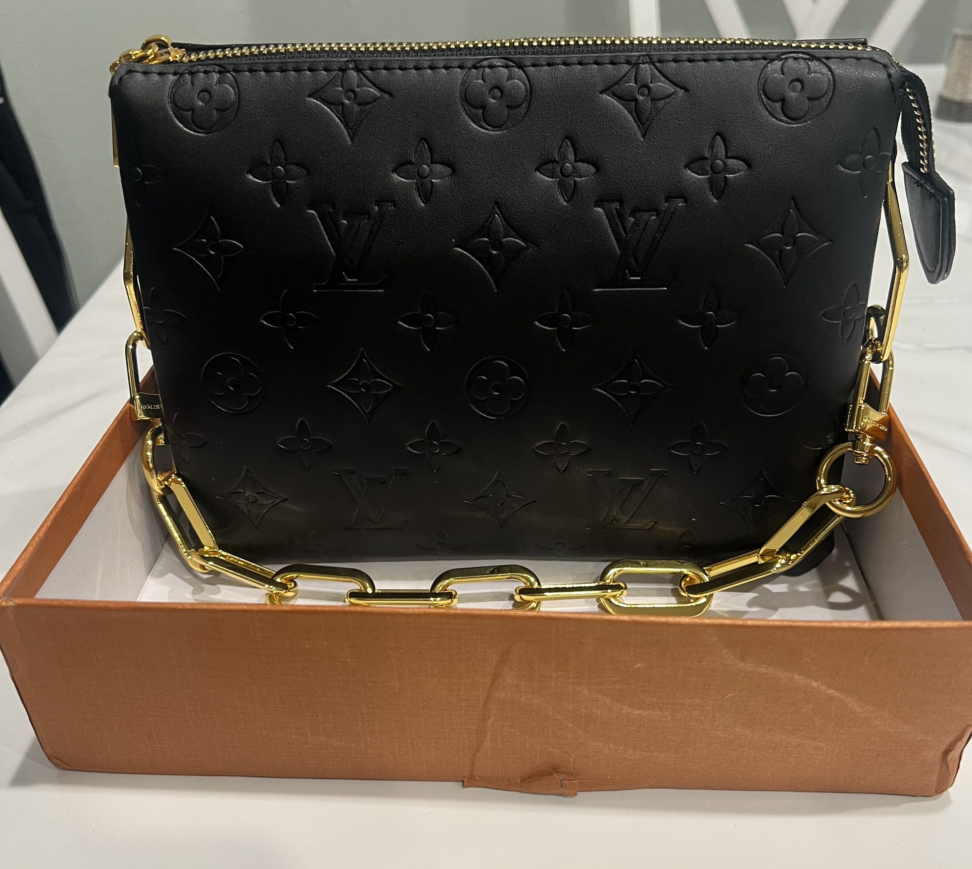 Louis Vuitton Monogram Chain Necklace for Sale in Los Angeles, CA - OfferUp