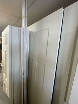 Interior Panel Doors – Various Sizes in Description