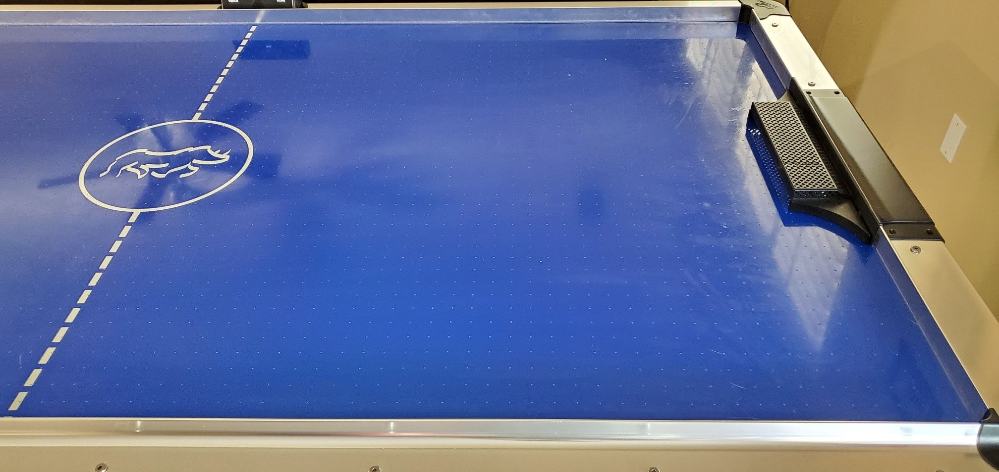 Rhino Air Hockey Table 50x90 for Sale in Beaumont, CA OfferUp