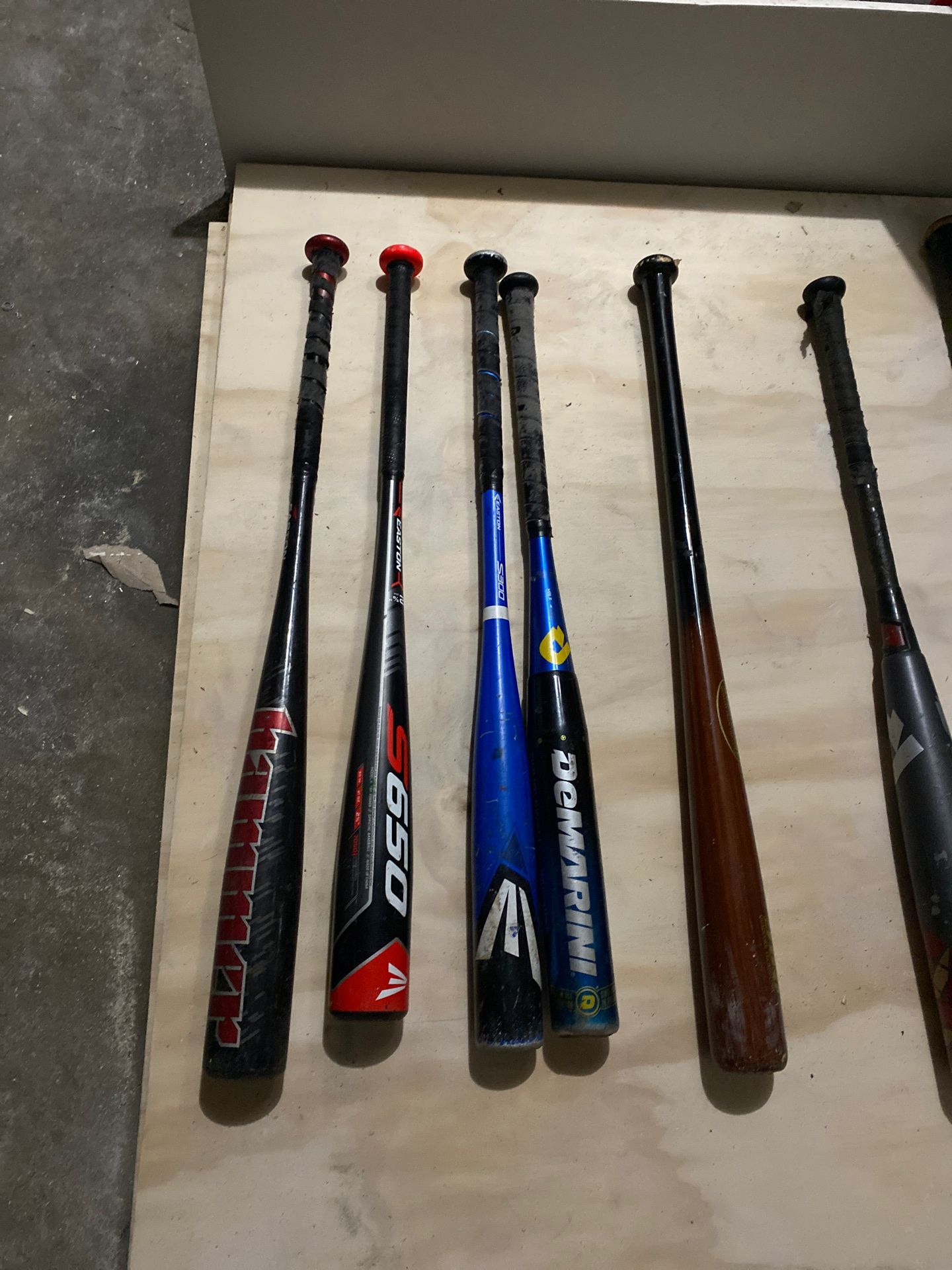 Baseball bats of all kind