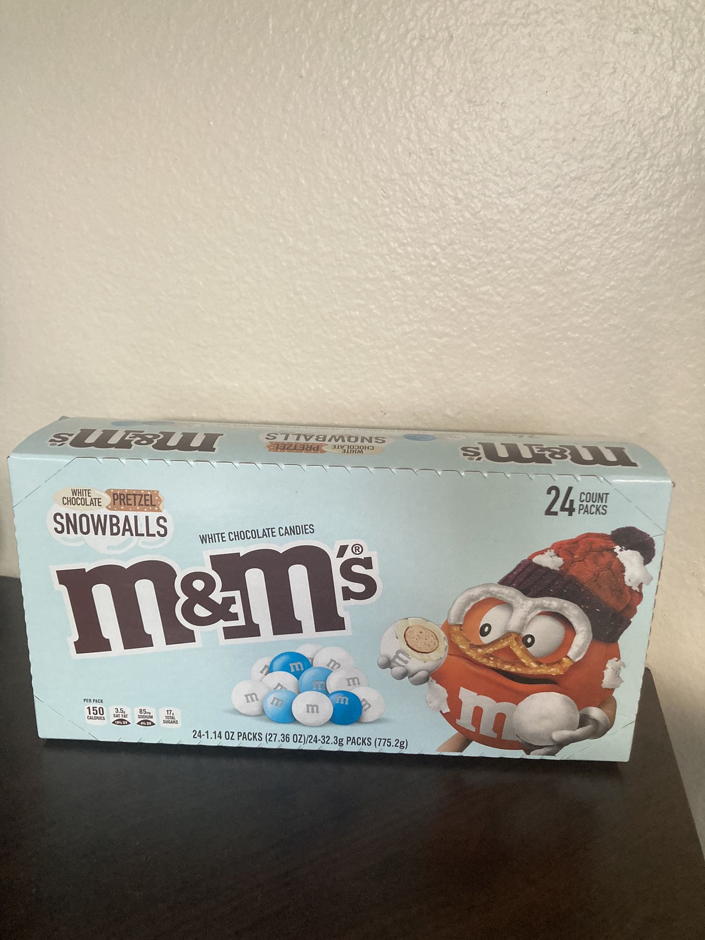 m&m’s 24 count packs, white chocolate candies