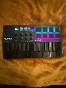M-VAVE MIDI Keyboard Controller with Drum Pads