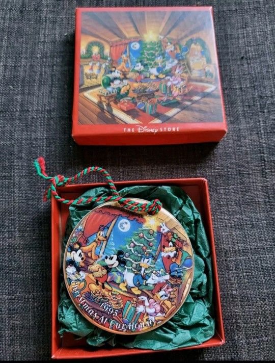 Vintage Disney Store Christmas Disc Ornament "Christmas at Our House 1995"