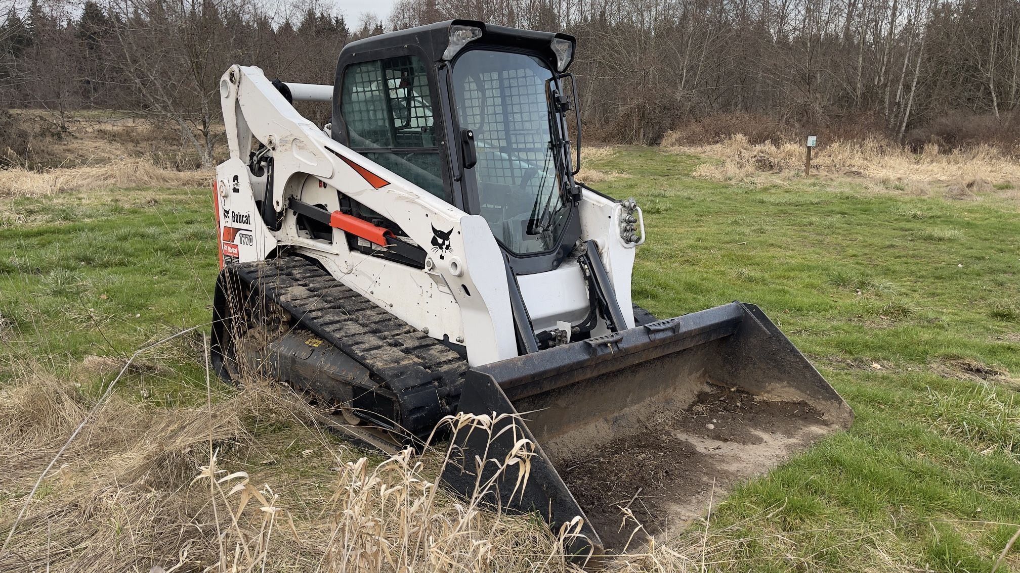 2019 Bobcat T770 Track Skid Steer Loader 92 HP is perfect Equipment for work with your land.