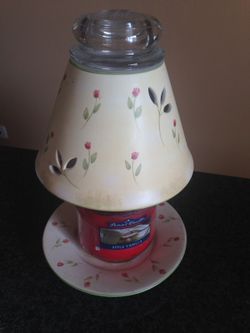 CANDLE HOLDER FROM YANKEE