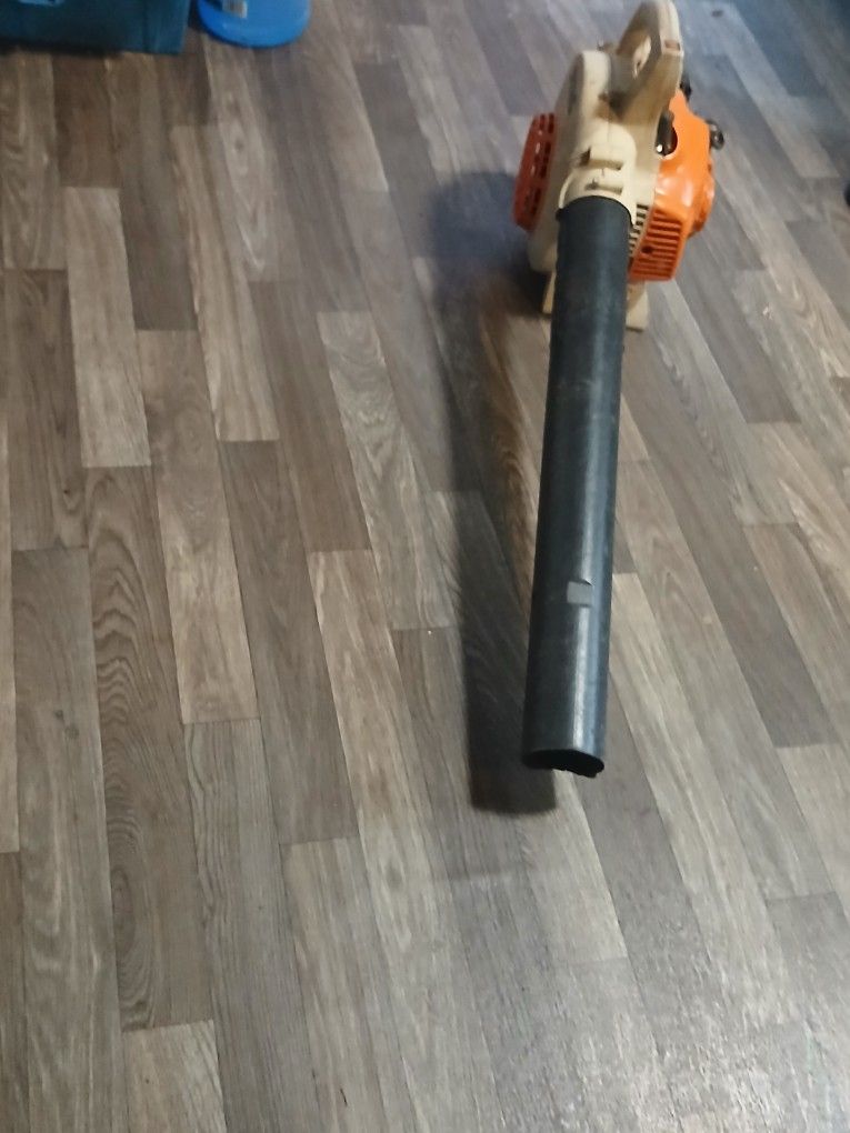 Lawnmower & Leaf Blower