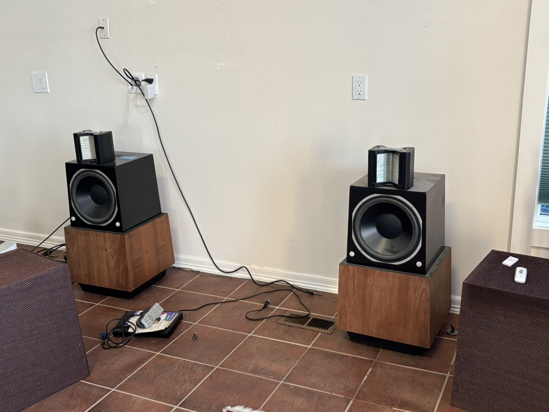 Home Speakers