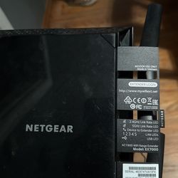 Net Gear WiFi Extender
