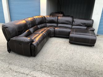 Power Reclining Sectional Couch