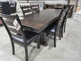 7 Piece Dining Set 