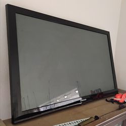 Samsung 42-in TV
