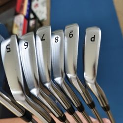 Takomo 301 MB/CB Combo Golf Irons 4-P