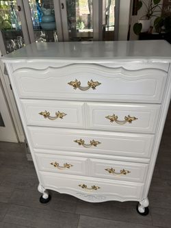 TALLBOY Dresser 5 Drawers 