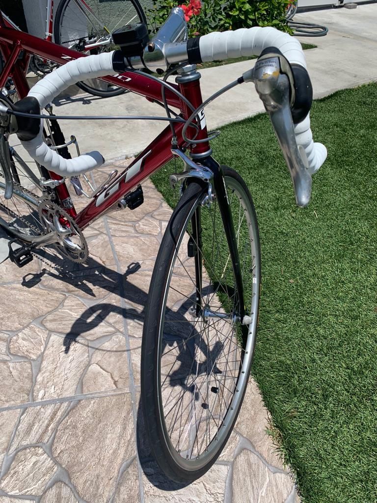 GT ZR2000 26 Bike