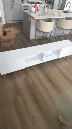 Fairly new TV stand with gold legs