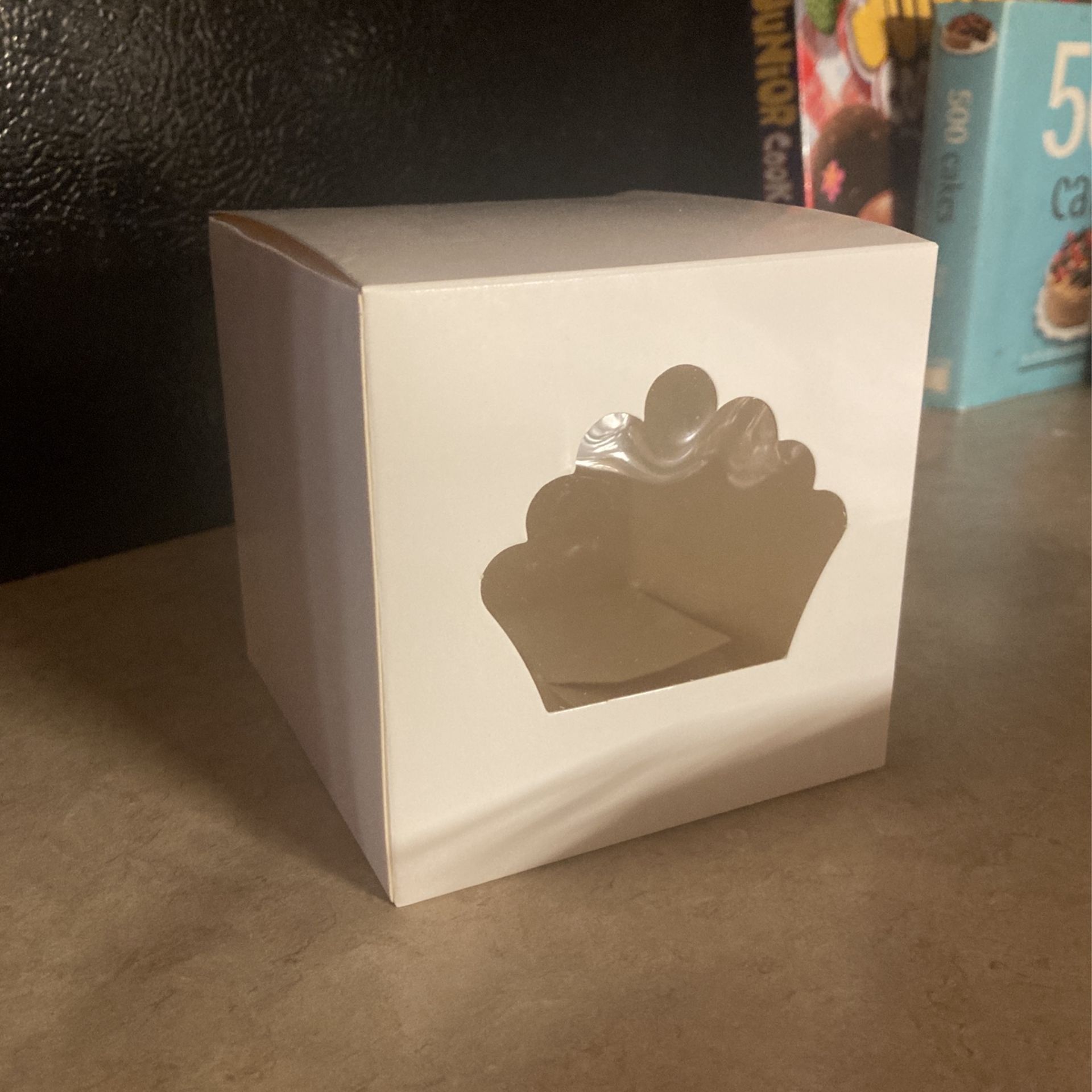 Jumbo Cupcake Boxes (25) New!