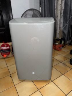 GE PORTABLE AIR CONDITIONER • WiFi • 10,000 BTU CLASS • WORKS GREAT • ONLY $200