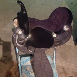 KING HANDMADE SADDLE