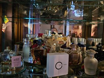 Perfumes And Trinkets!