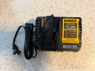 Dewalt 12v/20v 4-amp charger