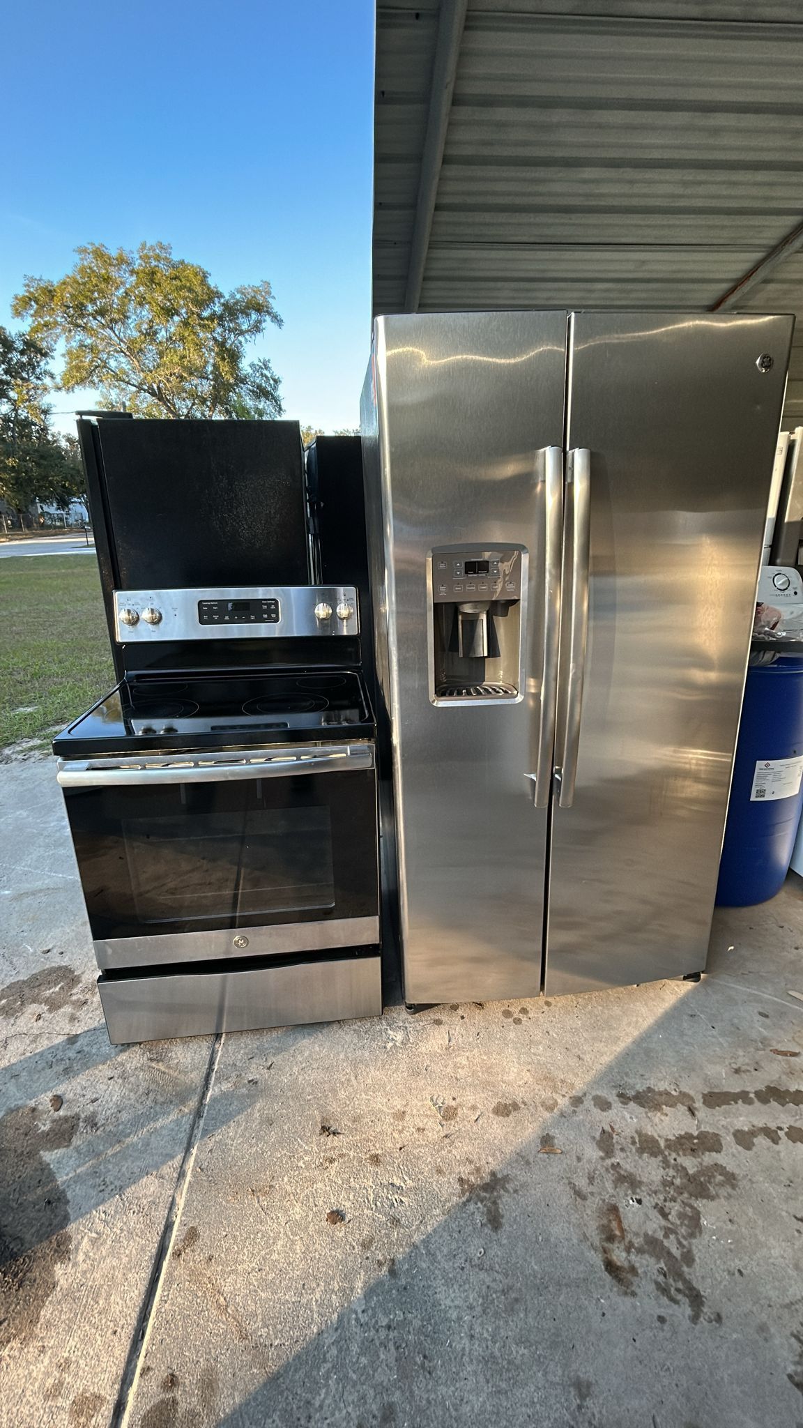 Ge Stainless Stove & Refrigerator Both Works Great -30 DAY WARRANTY (same Day Delivery Available)