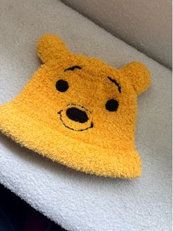 Hot topic Winnie the Pooh beanie