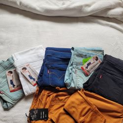 Levi's 