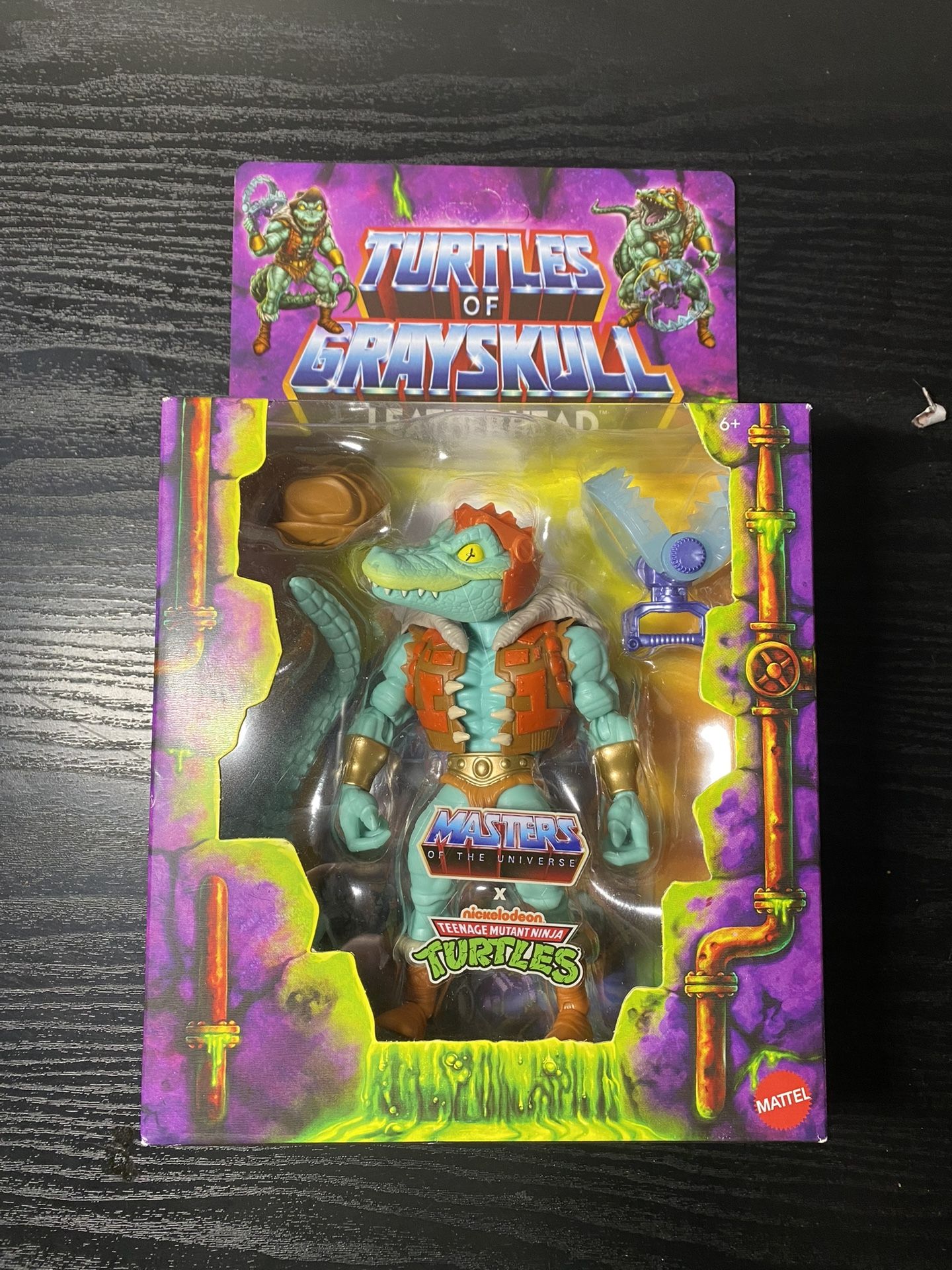 Masters of The Universe x Teenage Mutant Ninja Turtles- Leatherhead Deluxe Figure