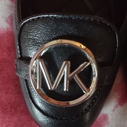 Michael Michael Kors Classic Millie Size 7.5M