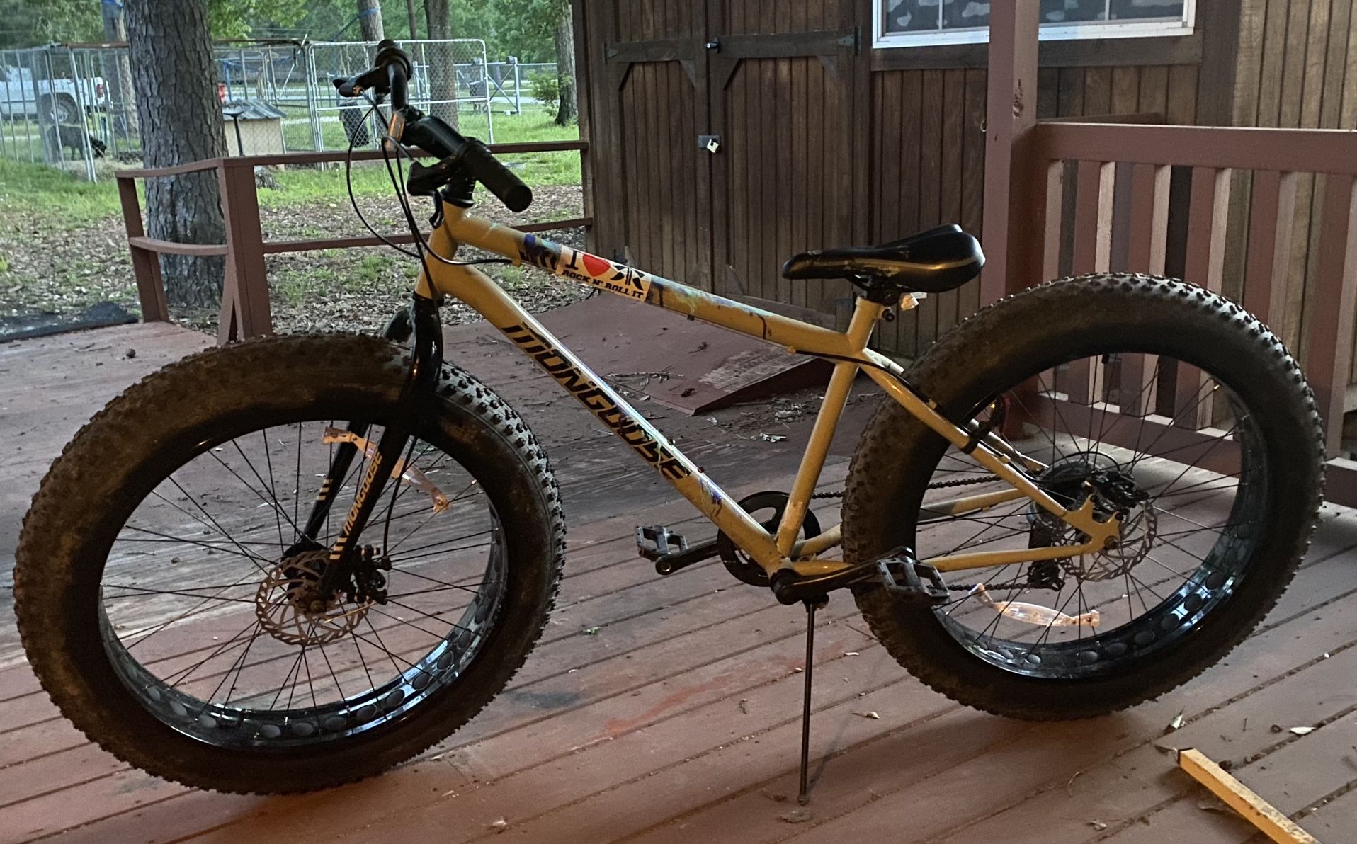 Mongoose Malus 26 Inch Fat Tire 7speed Great Condition