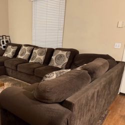   Donation: it’s free  - 3 Piece Dark Chocolate Sofa Set – Excellent Condition! Seats 7