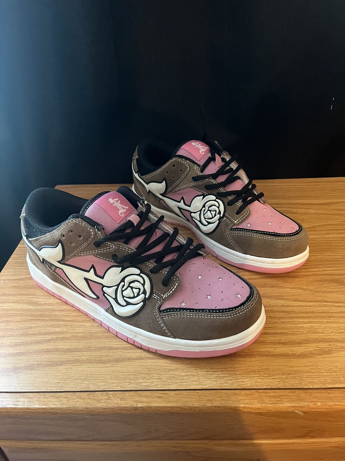 Kizo Kicks Valentines Day