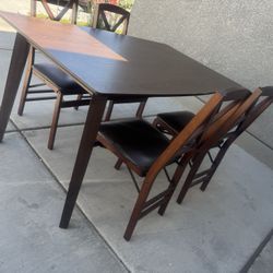 Dining Set