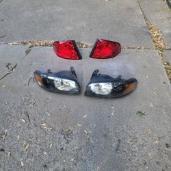 Taíl Lights  And Headlights  