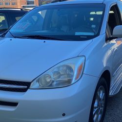2005 Toyota Sienna