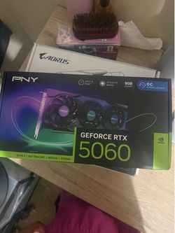 PNY 5060 OC EDITION TRIPPLE FAN