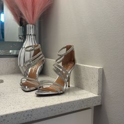 Jessica’s Simpson Women’s Heels 